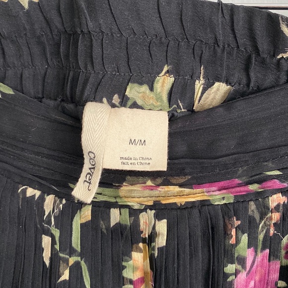 Black Floral Skirt - Picture 3 of 10